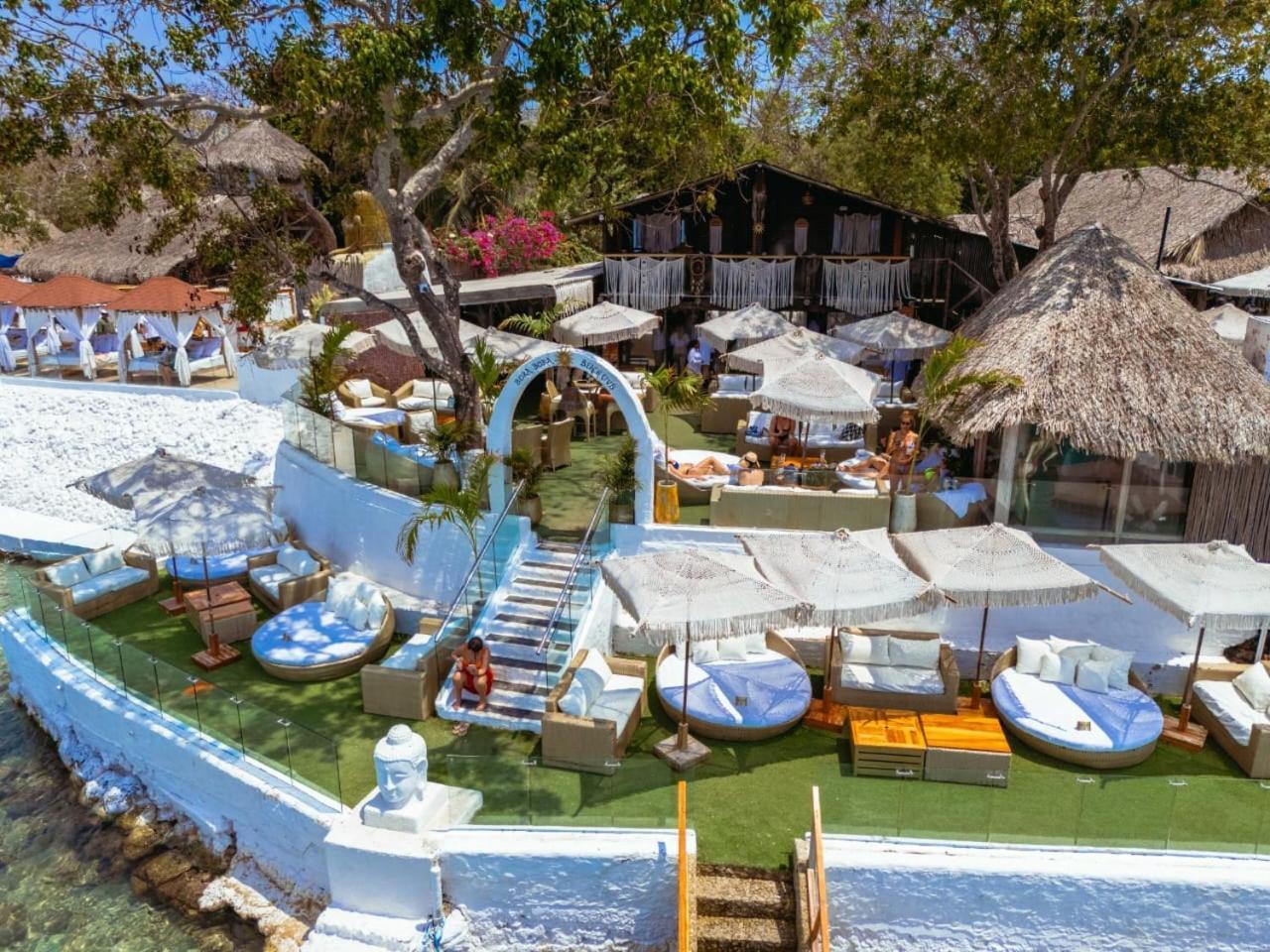 Bora Bora Beach Club & Hotel Isla Grande  Exterior foto